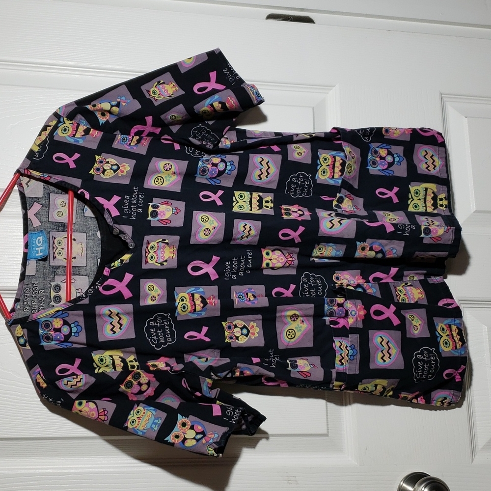 Scrub HQ scrub top